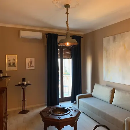 Penthouse Garibaldi كاتانيا