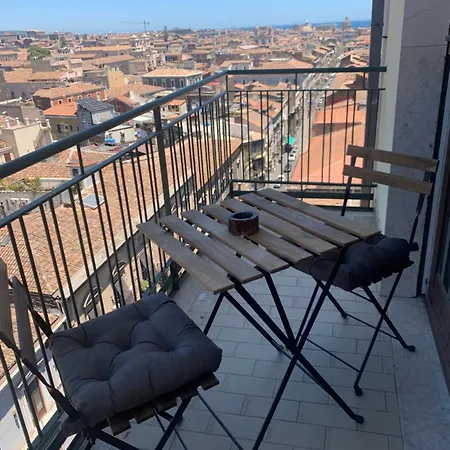 Апартаменты Penthouse Garibaldi Катания